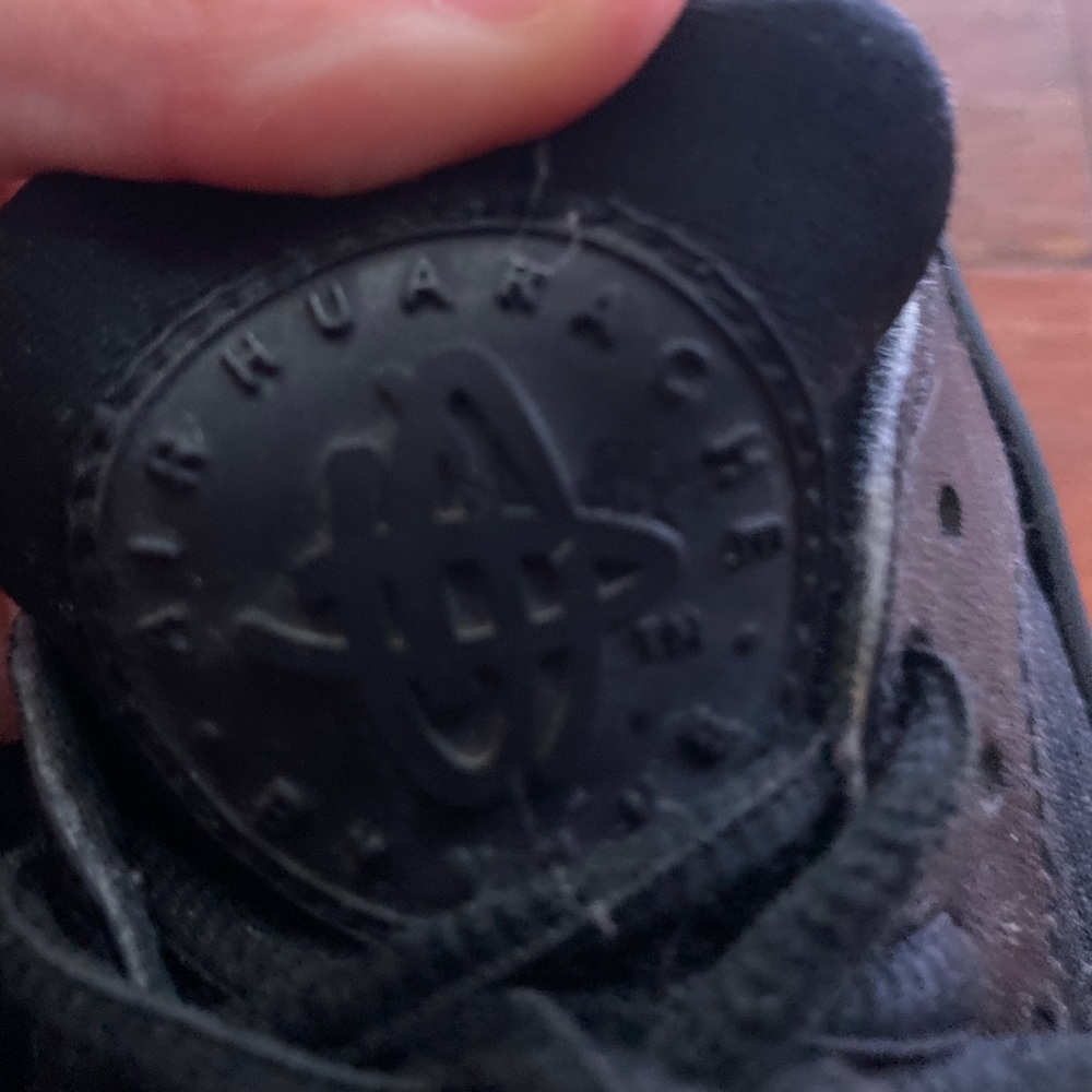 Huaraches black